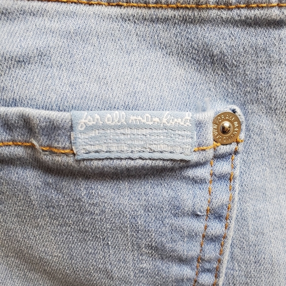 7 For All Mankind Cropped Skinny Jean size 28 - Picture 9 of 12